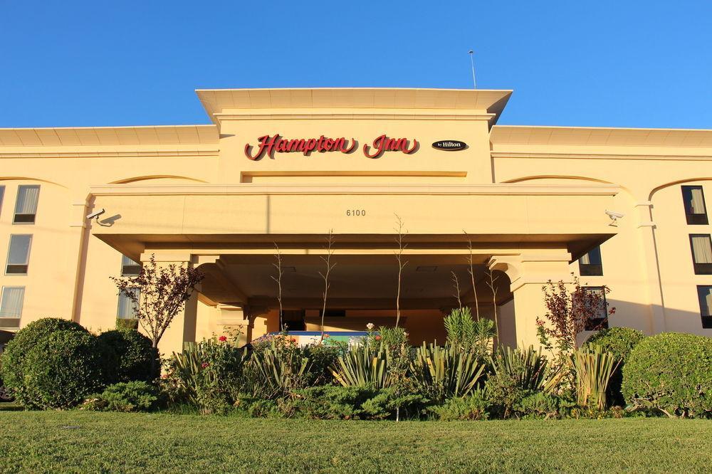 Hotel Hampton By Hilton Chihuahua Exteriér fotografie